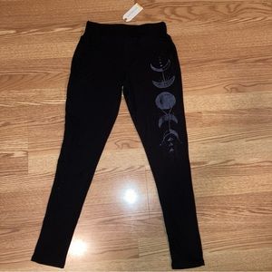 EARTHBOUND leggings size L hippie